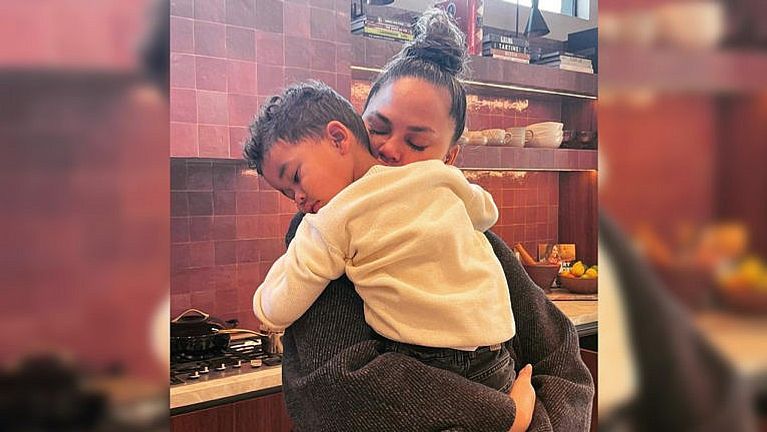 Photo: @chrissyteigen via Instagram