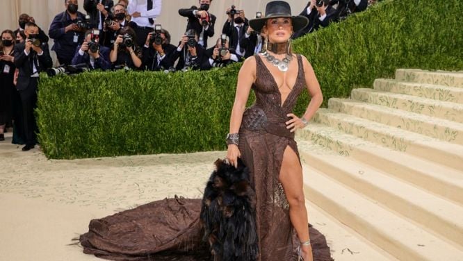 16 Of Our Favourite Fashion Looks From The Met Gala's Red Carpet