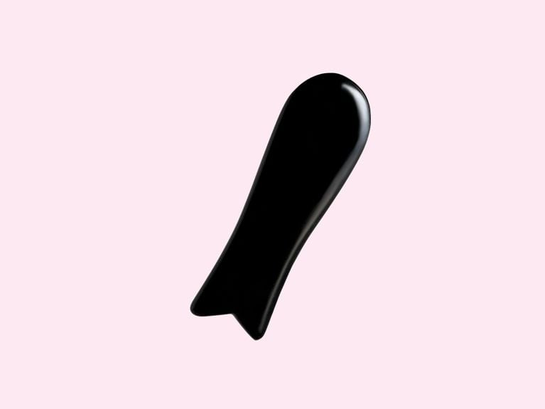 How To Give Yourself A Gua Sha Facial At Home