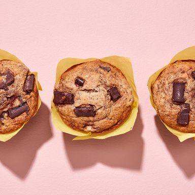 Vegan Banana Chocolate Chunk Muffins