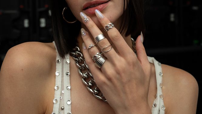 The 5 Beauty Trends You’ll See Everywhere In 2023