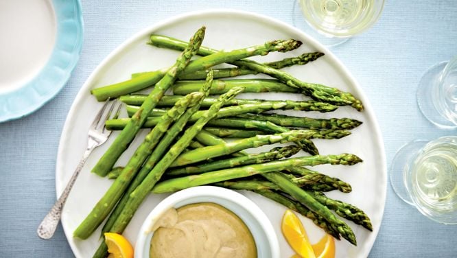 Roasted Asparagus And Creamy Tahini Dip