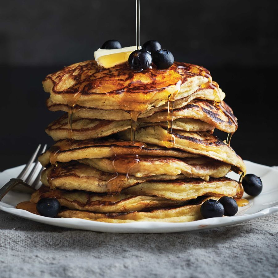 Classic Buttermilk Pancakes, image size:900x900