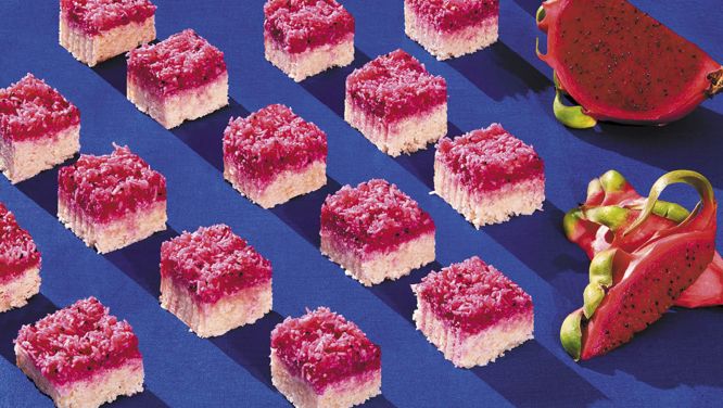 Dragon Fruit Grater Cake