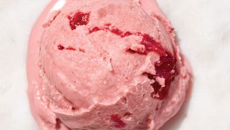 Roasted Strawberry and Cinnamon Ice Cream