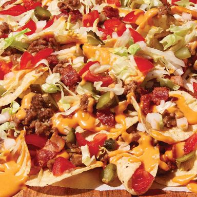 Hamburguesa con Queso Nachos