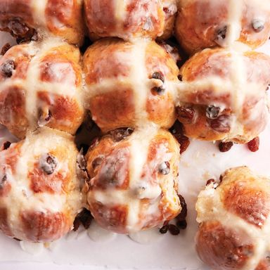 Classic Hot Cross Buns