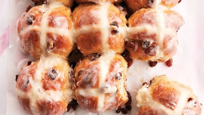 Classic Hot Cross Buns