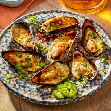 Cheesy Jalapeno Mussel Poppers