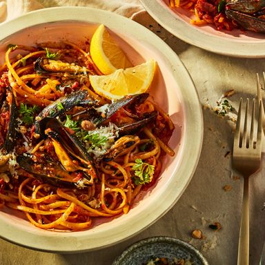 Romesco Mussel Linguine