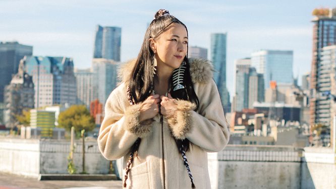 We Love Joleen Mitton's One-Of-A-Kind Thrifted Style