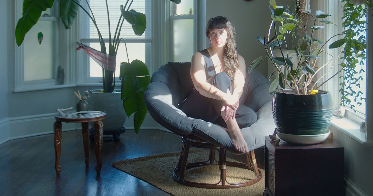 After My Husband Died, I Escaped The Big City To Start Over - Vimarsana News