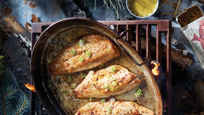 How To Cook Crispy Fish With Golden Skin - Chatelaine