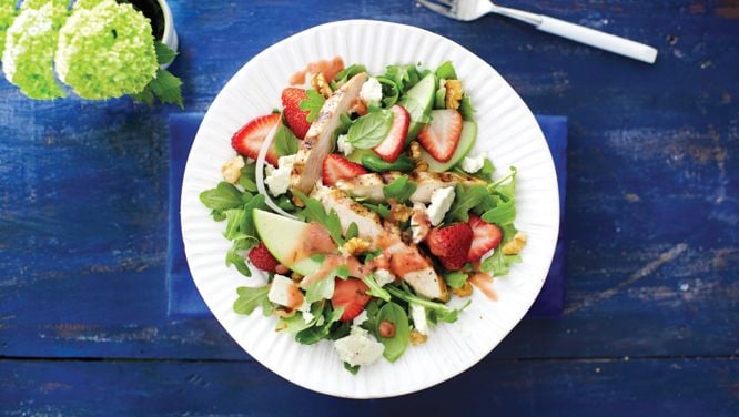 Grilled Chicken And Strawberry Salad