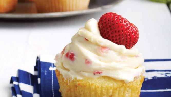 Strawberry And Lemon Cream Cheese Cupcakes