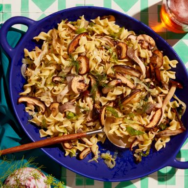 Caramelized Onion And Cabbage Pasta
