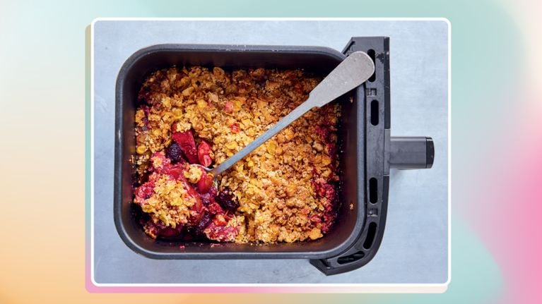 Pear and Blackberry Crumble in an air fryer basket