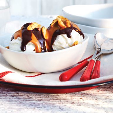 Spiced Nut Sundae