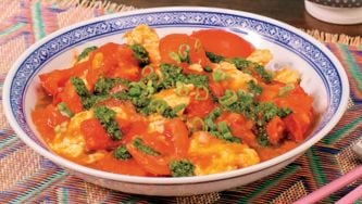 Tomato, Egg and Pesto Stir-Fry