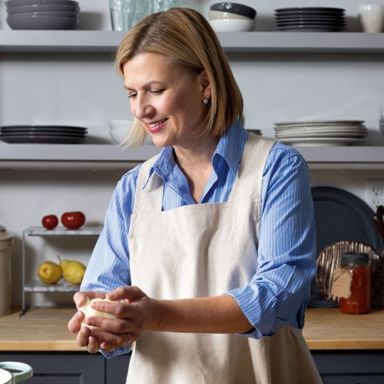 Anna Olson