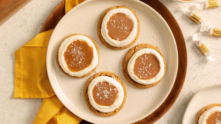 5 Easy Caramel Hacks To Instantly Elevate Your Holiday Baking