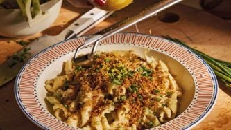 Alison Roman’s Creamy Cauliflower Pasta With Pecorino Breadcrumbs