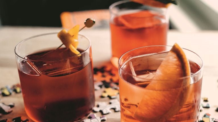 How To Make A Perfect Negroni, From Classic To Non-Alcoholic
