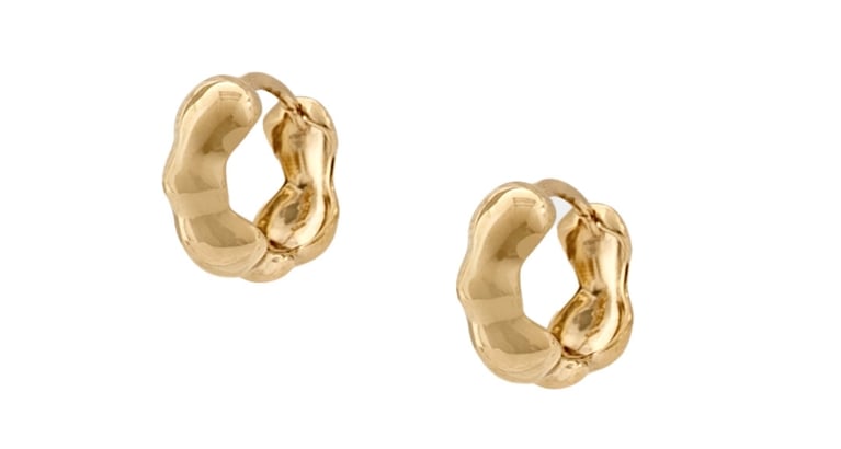 A pair of Kara Yoo Small Lara Hoops for an article about the best stocking stuffers ideas for the holidays.