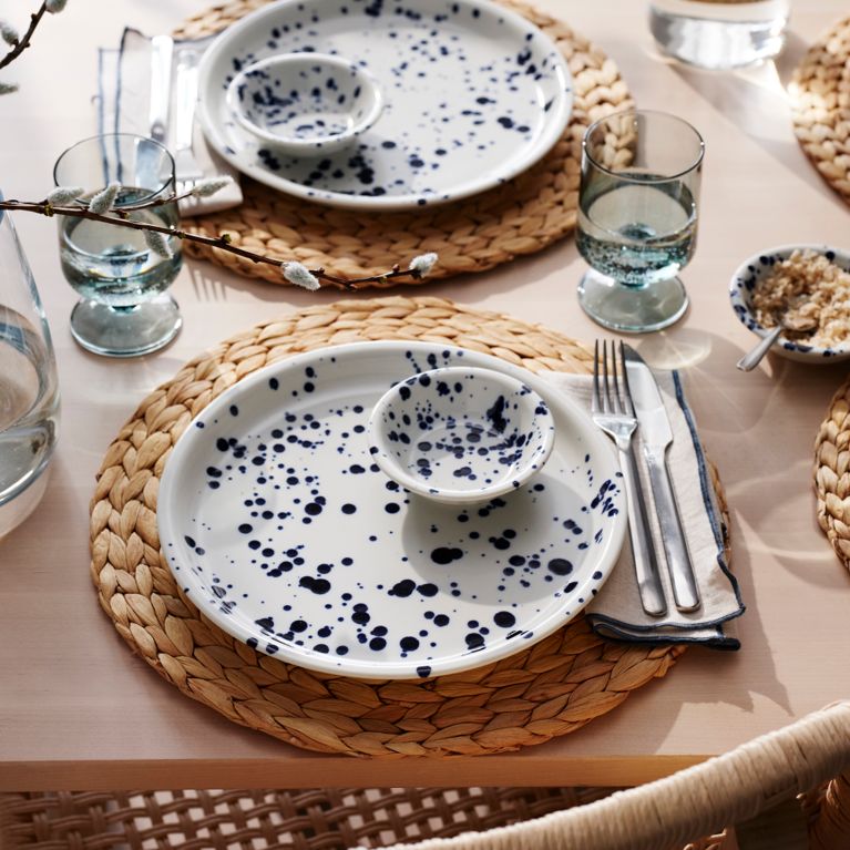 Ikea's New $4 'Artisanal' Dishware Looks Like High-End Pottery