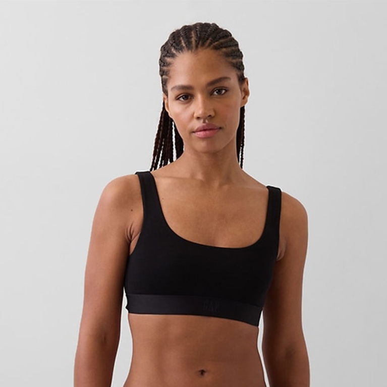 A model wearing a Gap bralette for an article about how Drew Barrymore hates bras.