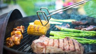 How To Keep Your Gas or Charcoal Grill Gleaming This Barbecue Season