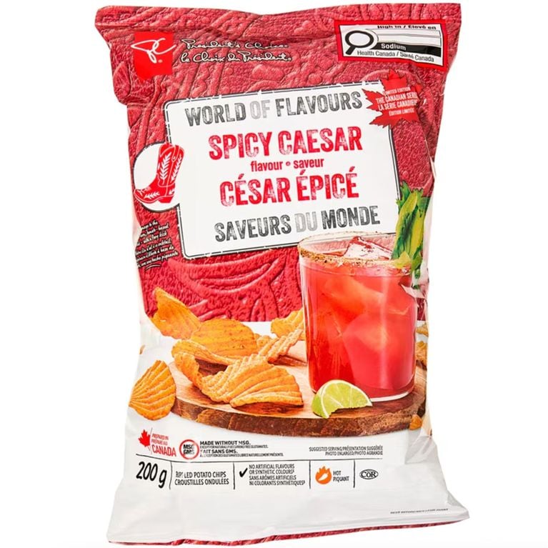 We Tried The New President’s Choice Chip Flavours Based On Iconic Canadian Dishes