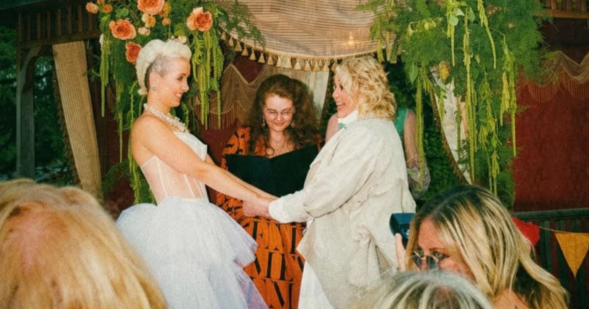 Jann Arden’s Wedding Was a Midsummer Carnival Dream