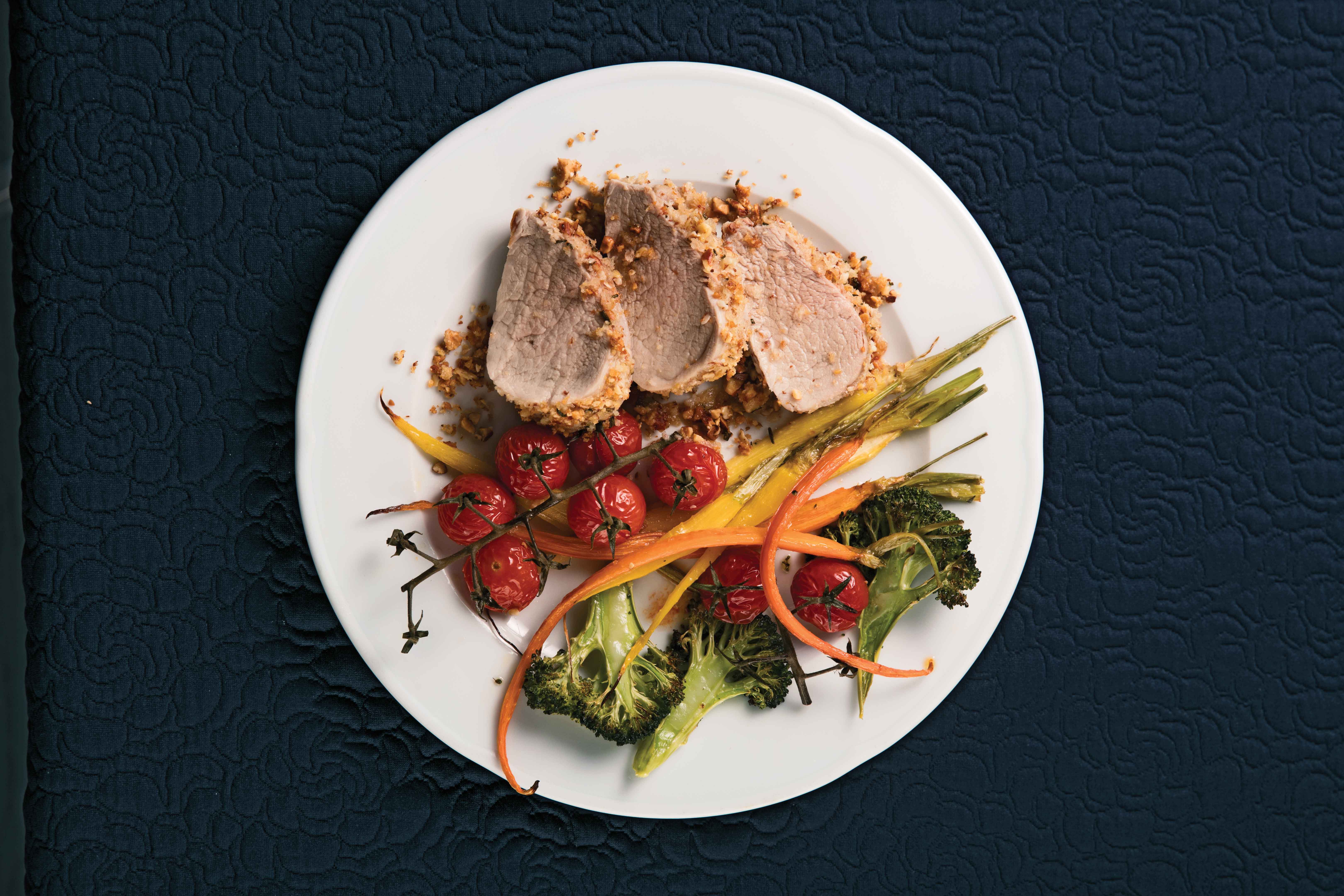 almond-crusted-pork-tenderloin